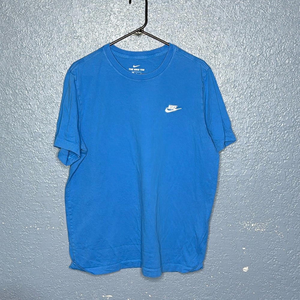 The Nike Tee